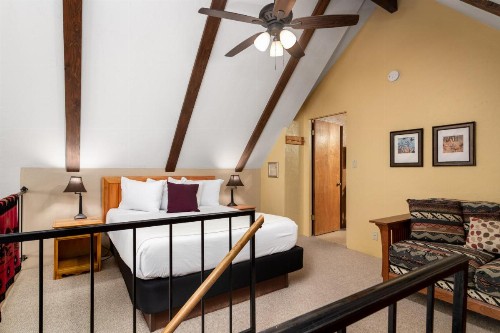 Prescott Pines Inn Bed and Breakfast - image 13