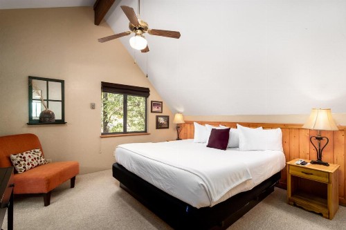 Prescott Pines Inn Bed and Breakfast - image 17