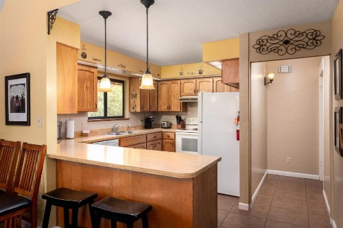 Prescott Pines Inn Bed and Breakfast - image 38
