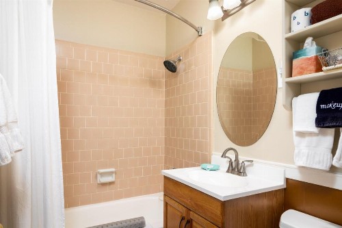 Prescott Pines Inn Bed and Breakfast - image 40