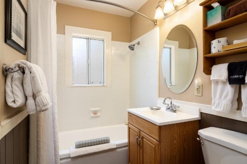 Prescott Pines Inn Bed and Breakfast - image 48