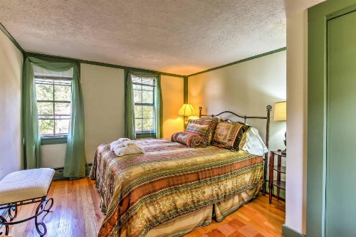 ‘Stagecoach Inn’-Historic Home w/Patio by Casinos! - image 11