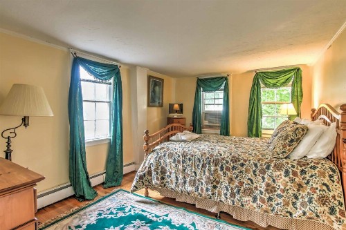 ‘Stagecoach Inn’-Historic Home w/Patio by Casinos! - image 4