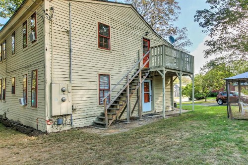 ‘Stagecoach Inn’-Historic Home w/Patio by Casinos! - image 8