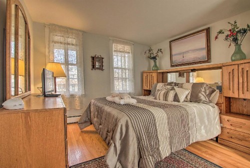 Pet-Friendly Historic Preston Home Near Casinos! - image 4
