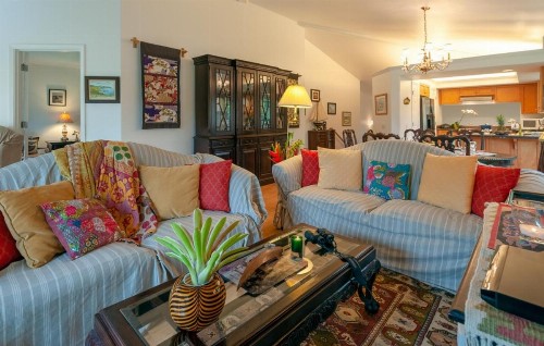 Villas of Kamalii 37-stately townhouse with AC by golf with pool BBQ hot tub - image 11