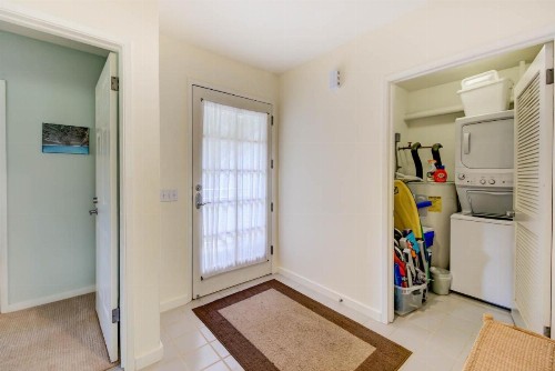 Emmalani Court #525 condo - image 12