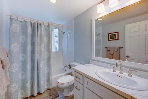 Emmalani Court #525 condo - image 8