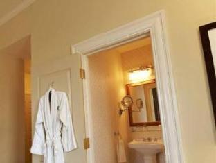 Hotel Providence - main image