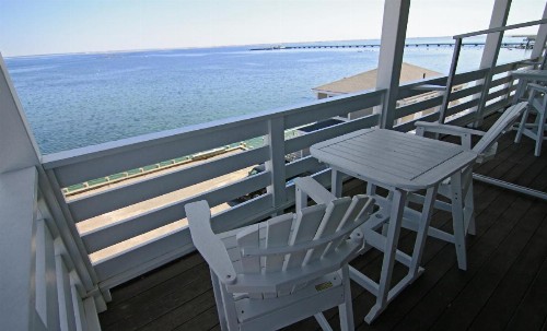 Anchor Inn Beach House - image 11