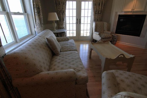 Anchor Inn Beach House - image 12
