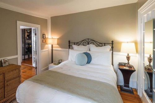 Snug Cottage - image 11