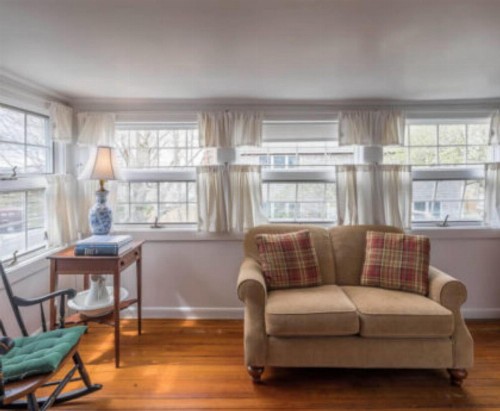 Snug Cottage - image 39