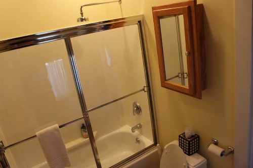 Beaconlight Guest House - image 2