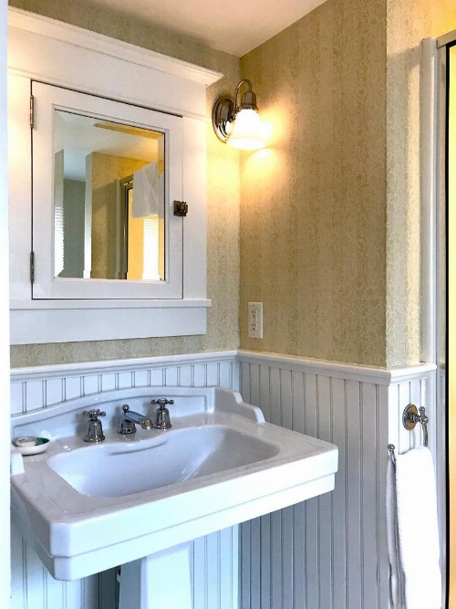 Revere Guest House - image 23