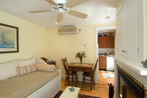 Revere Guest House - image 44