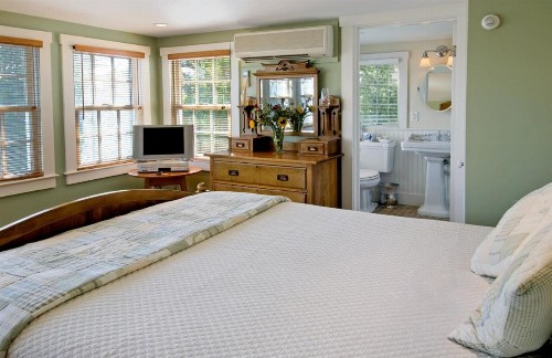 Revere Guest House - image 46