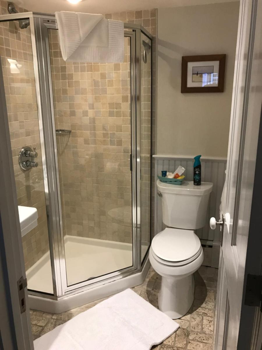Revere Guest House - image 6