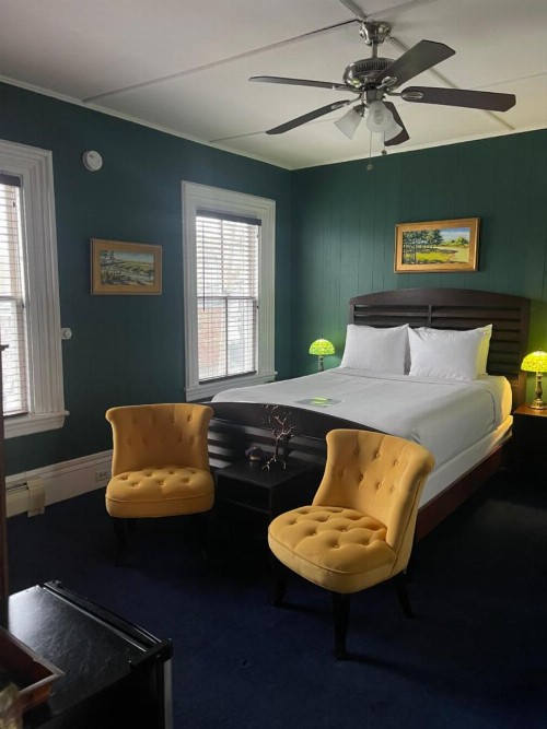 Somerset House Inn - image 18