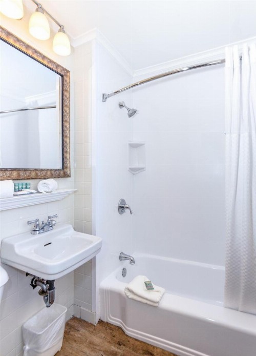 Provincetown Inn - image 37