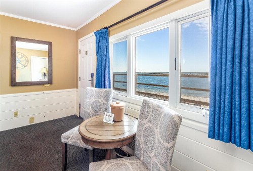 Provincetown Inn - image 9