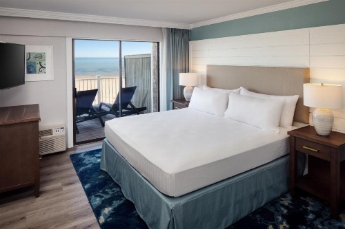 Surfside Hotel and Suites - image 13