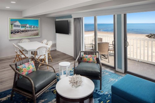 Surfside Hotel and Suites - image 28