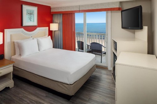Surfside Hotel and Suites - image 8