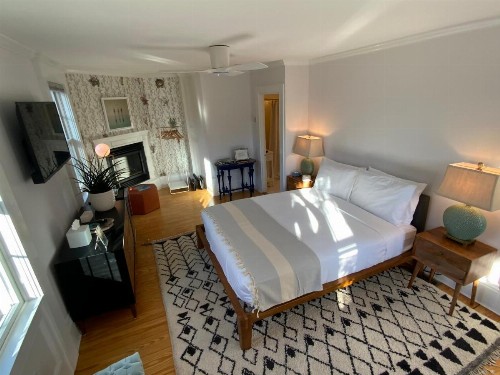 Inn at Cook Street - image 27