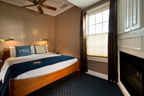 Benchmark Inn - image 25