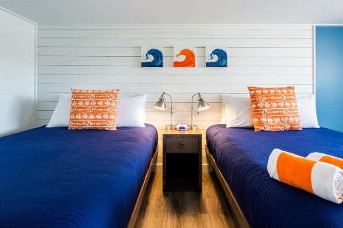 Breakwater Hotel - image 25
