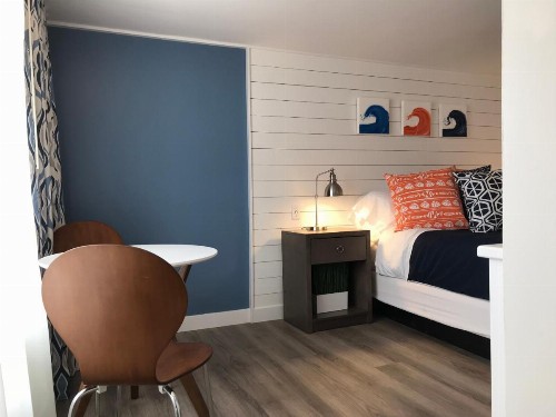Breakwater Hotel - image 31
