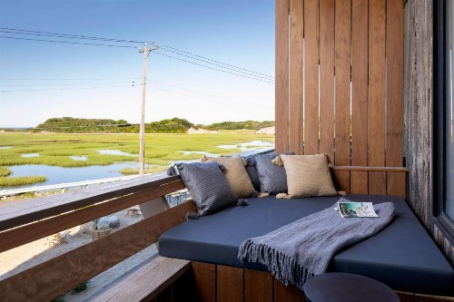 AWOL Hotel - image 8