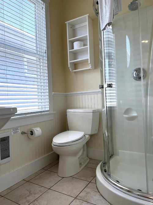 Lotus Guest House - image 17
