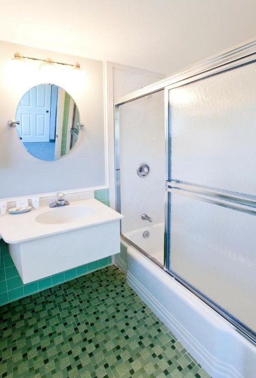 The Seaglass Inn & Spa - image 20