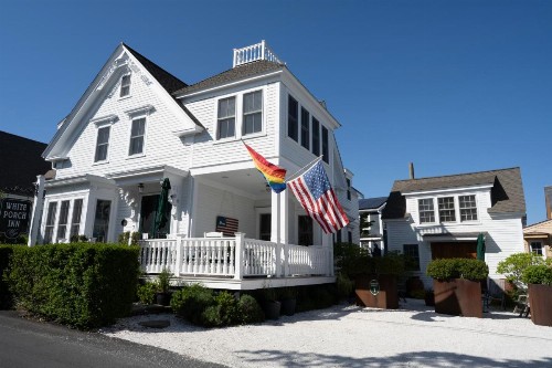 White Porch Inn - image 39