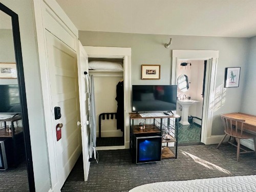Gifford House Inn - image 12