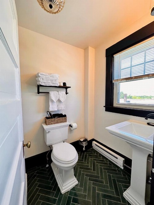 Gifford House Inn - image 27