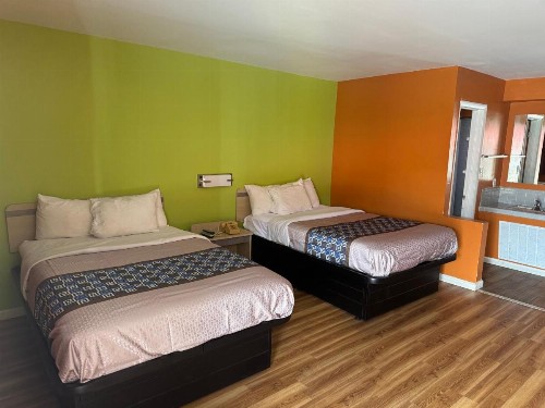 Budget Inn Pulaski - image 2