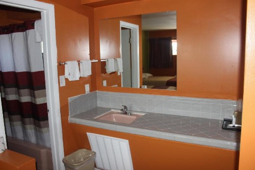 Budget Inn Pulaski - image 23