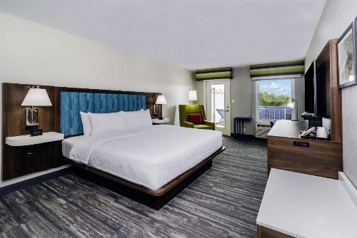Hampton Inn Port Charlotte - image 23