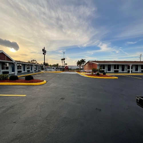 Knights Inn Punta Gorda - image 18