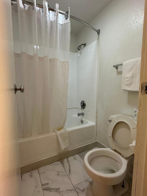 Knights Inn Punta Gorda - image 3