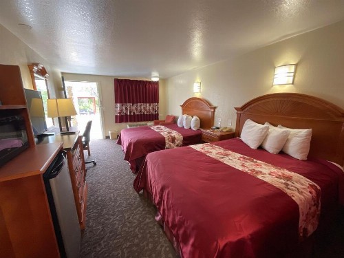 Knights Inn Punta Gorda - image 33