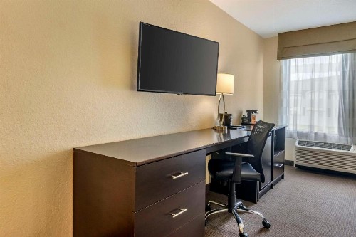 Sleep Inn & Suites Port Charlotte-Punta Gorda - image 12