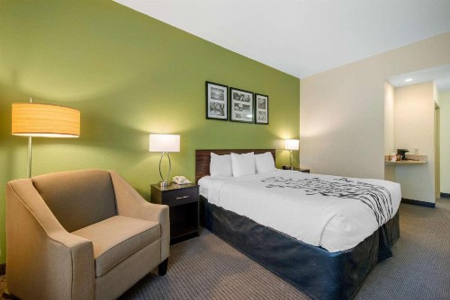 Sleep Inn & Suites Port Charlotte-Punta Gorda - image 6