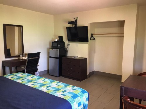 American Inn Punta Gorda - image 3