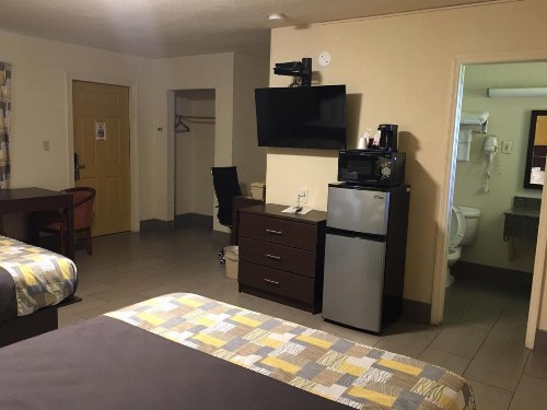 American Inn Punta Gorda - image 7