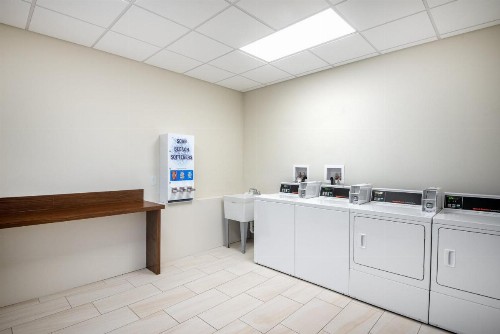 Holiday Inn Express & Suites - Punta Gorda an IHG Hotel - image 16