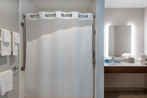 Holiday Inn Express & Suites - Punta Gorda an IHG Hotel - image 22